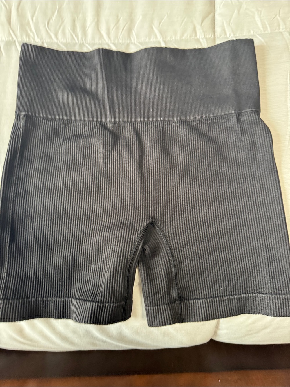 Colsie Ribbed High-Waist Bike Shorts in Black